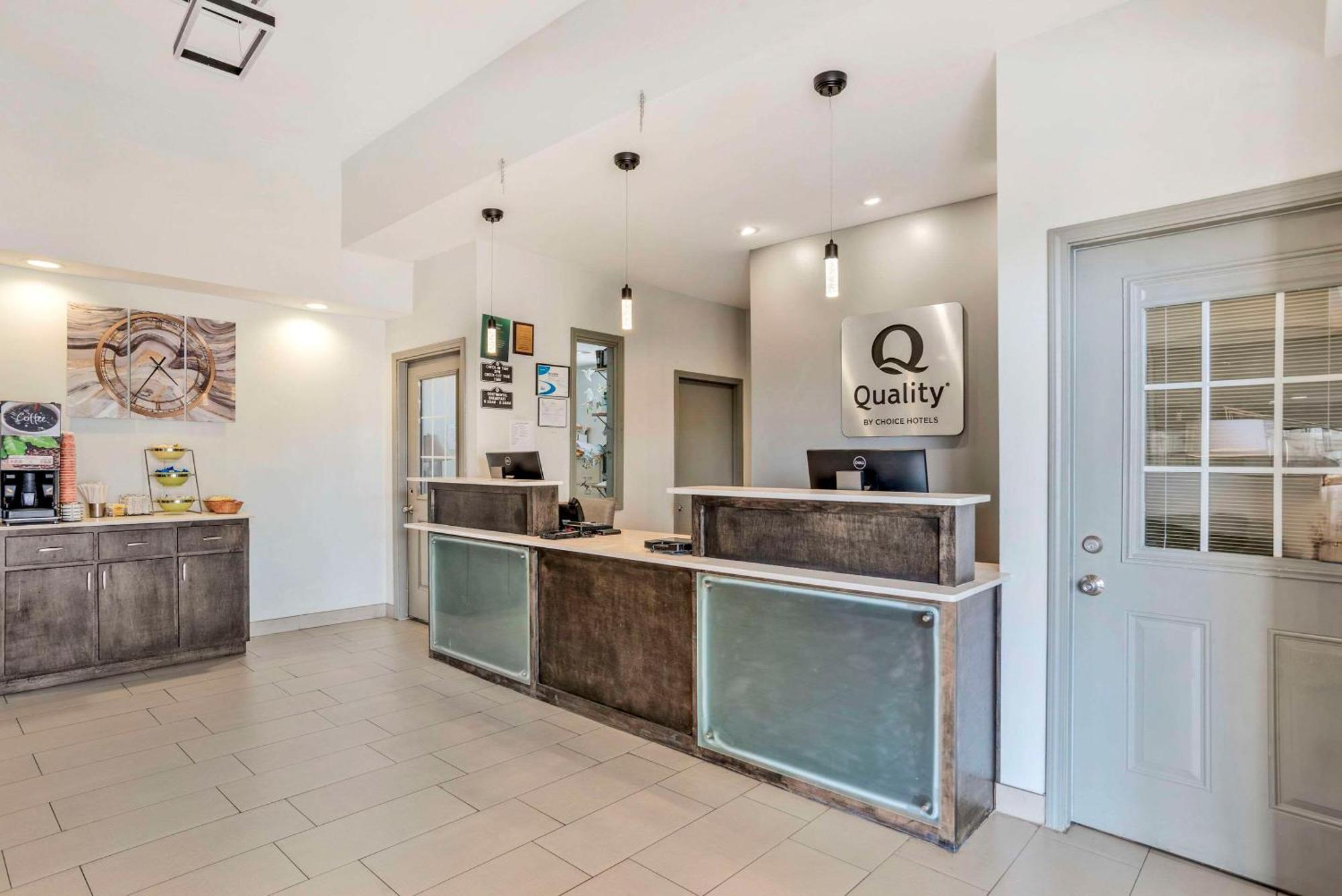 Quality Inn & Conference Center Panama City Luaran gambar