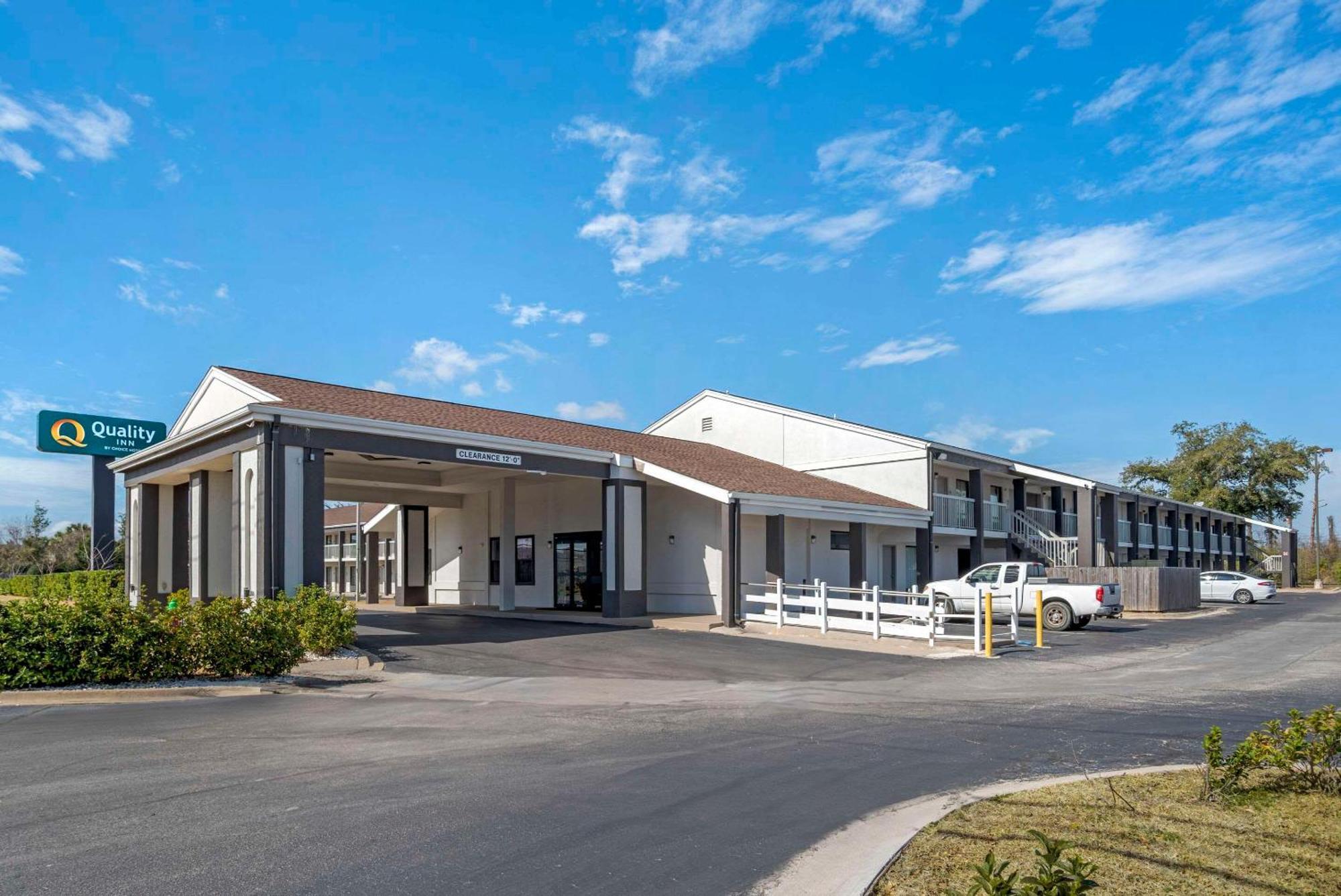 Quality Inn & Conference Center Panama City Luaran gambar