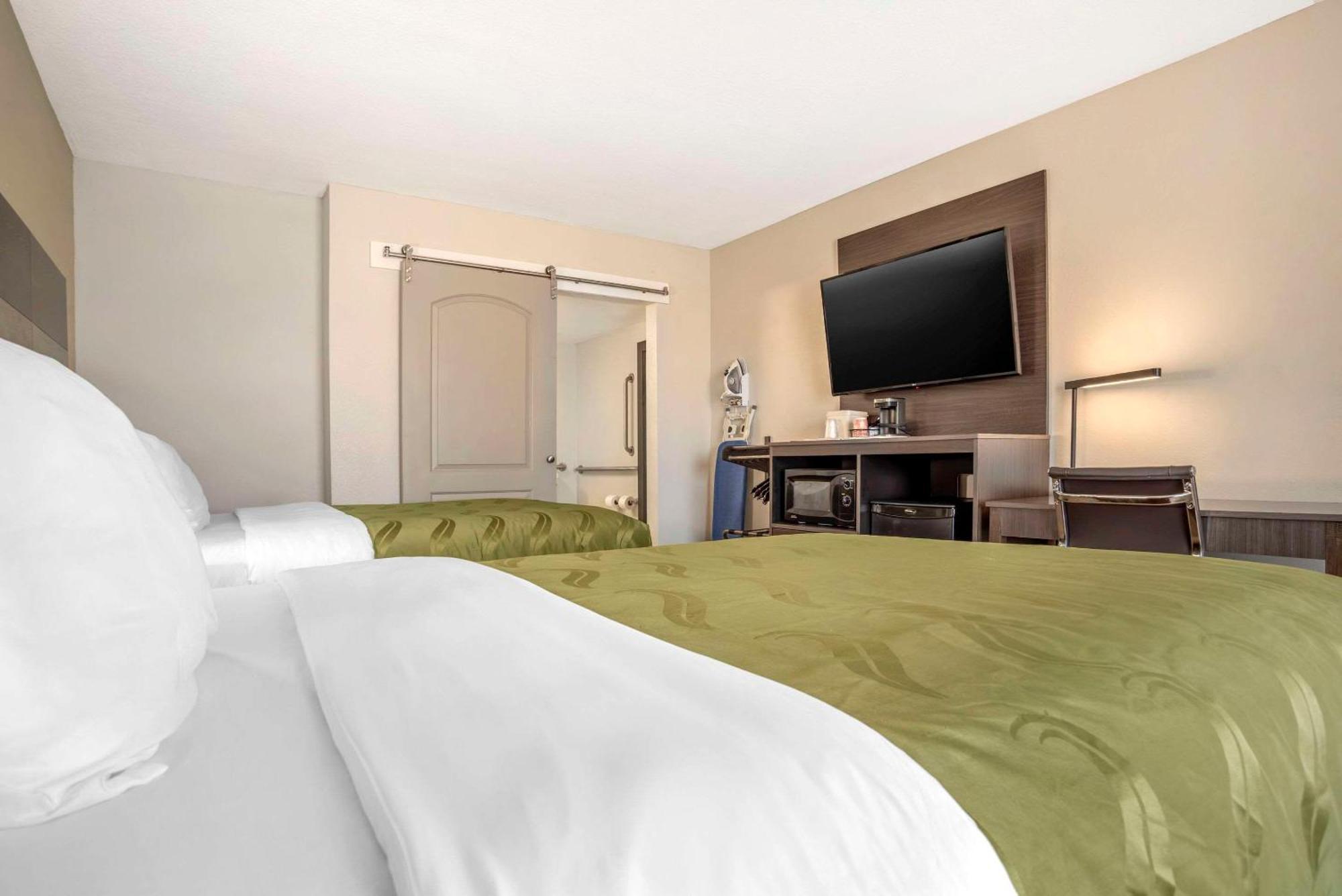 Quality Inn & Conference Center Panama City Luaran gambar